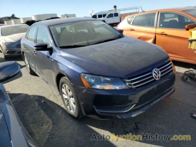 VOLKSWAGEN PASSAT S, 1VWAT7A35FC053004