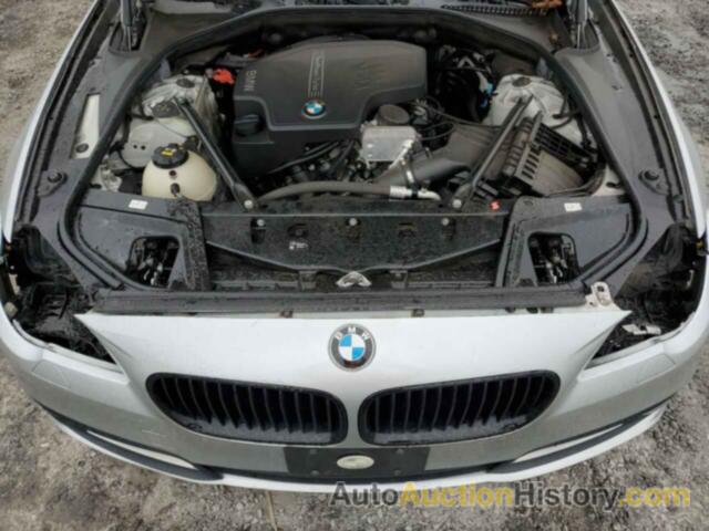 BMW 5 SERIES I, WBA5A5C52GG352373