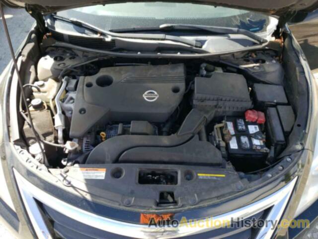 NISSAN ALTIMA 2.5, 1N4AL3AP4FC177303