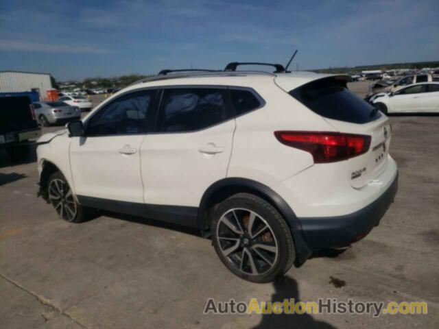 NISSAN ROGUE S, JN1BJ1CP8HW023428