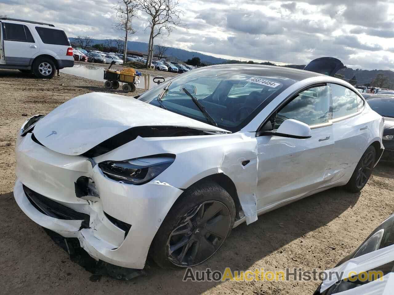 TESLA MODEL 3, 5YJ3E1EB7NF158889