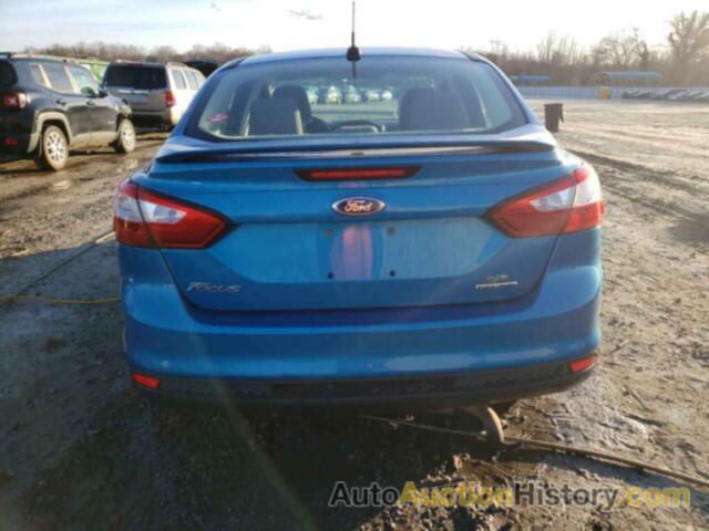 FORD FOCUS SE, 1FADP3F29DL327630