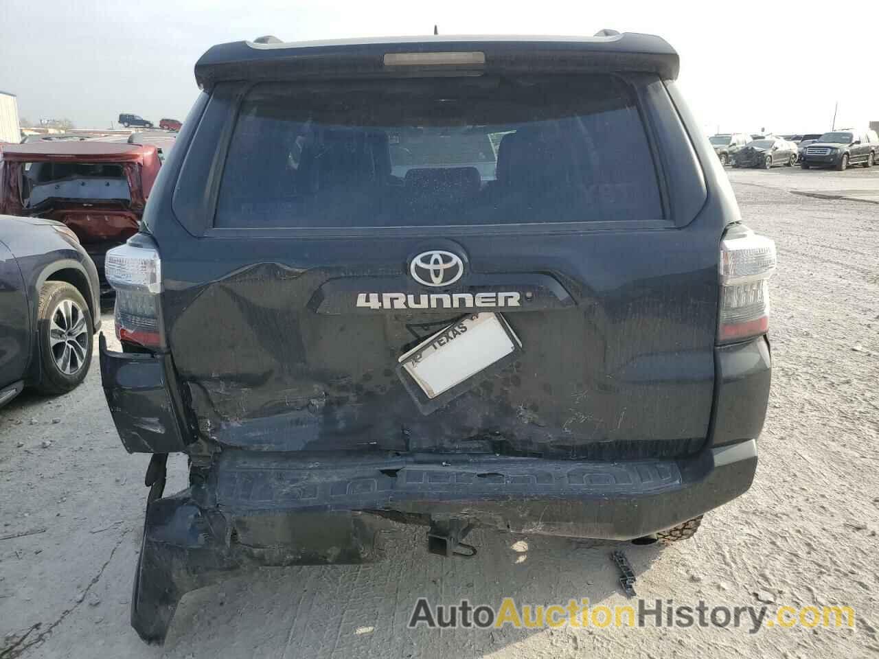 TOYOTA 4RUNNER SR5, JTEBU5JR3K5612489