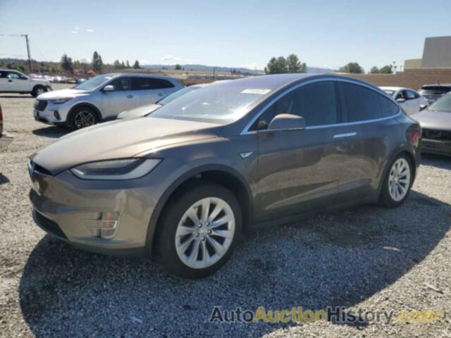 TESLA MODEL X, 5YJXCBE2XGF001986