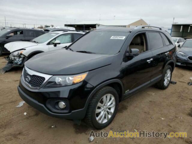 KIA SORENTO EX, 5XYKUDA21BG038516