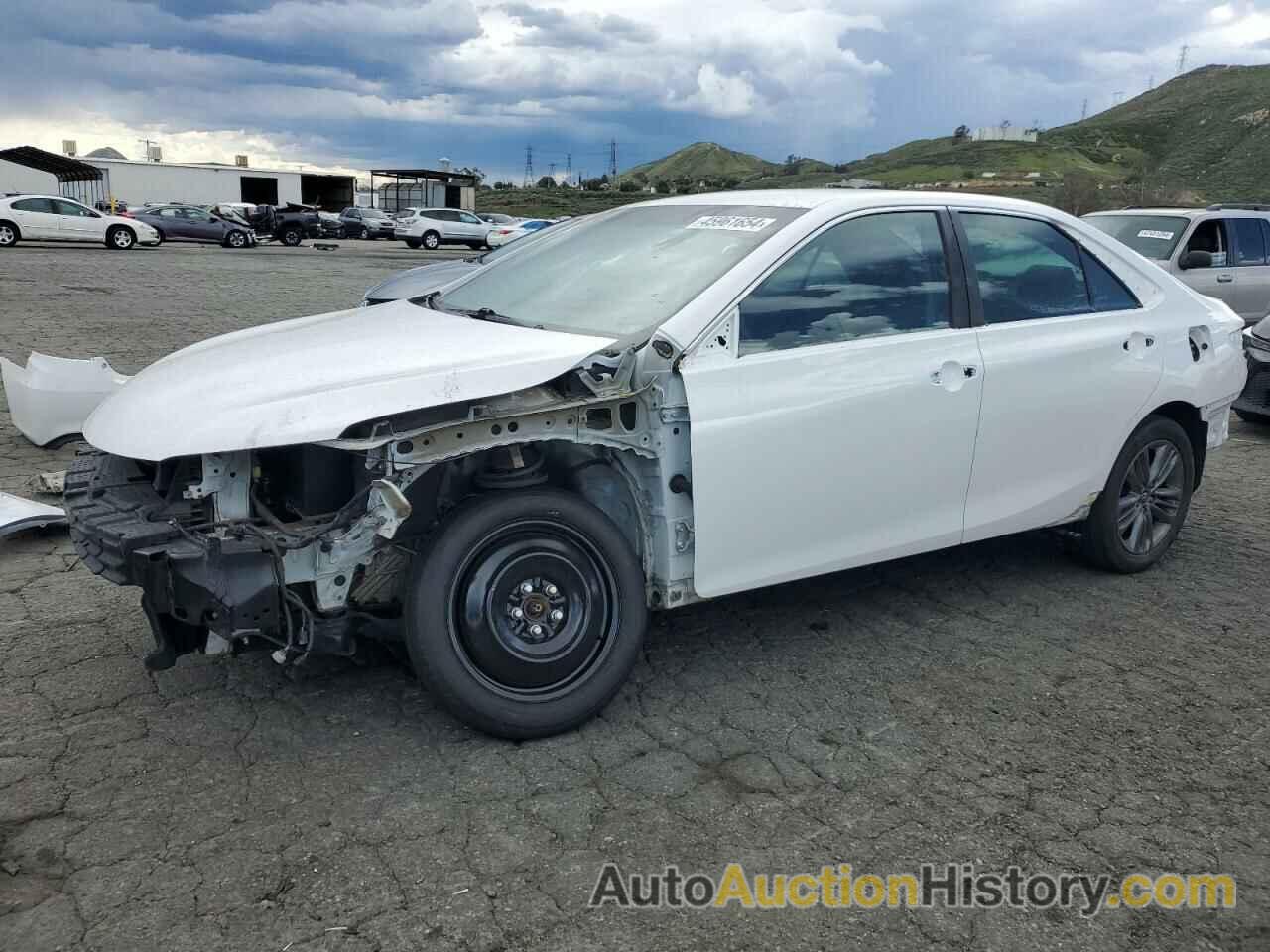 TOYOTA CAMRY LE, 4T1BF1FK1HU363378