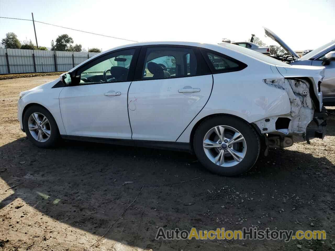 FORD FOCUS SE, 1FADP3F27EL224854