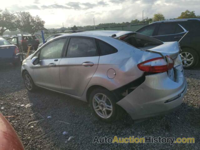 FORD FIESTA SE, 3FADP4BJ5JM108631