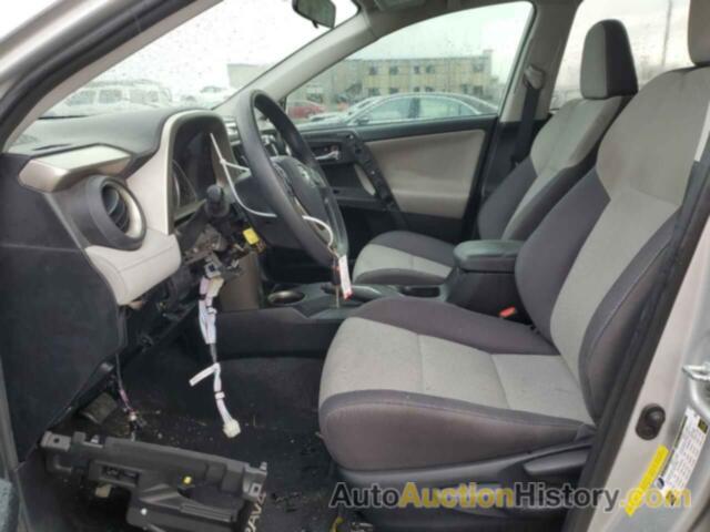 TOYOTA RAV4 XLE, 2T3WFREV2FW207396