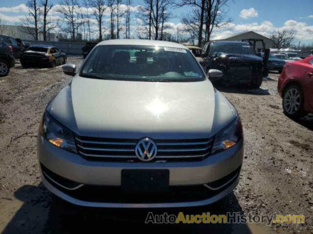 VOLKSWAGEN PASSAT S, 1VWAP7A33DC131572