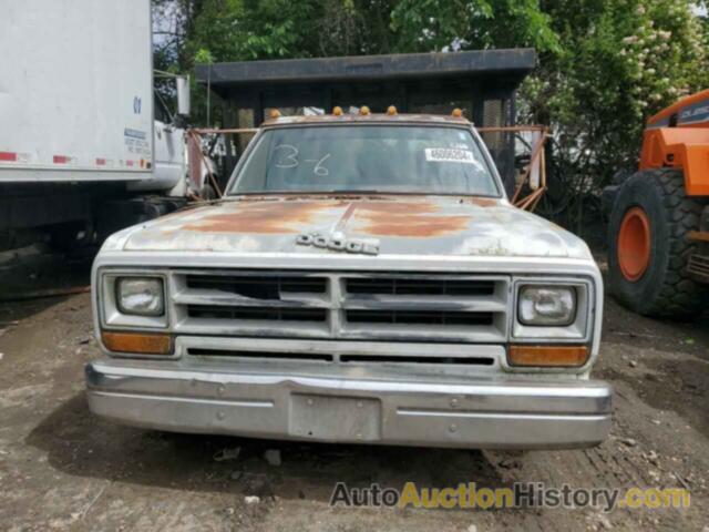 DODGE D SERIES D300, 1B6MD3455JS661305