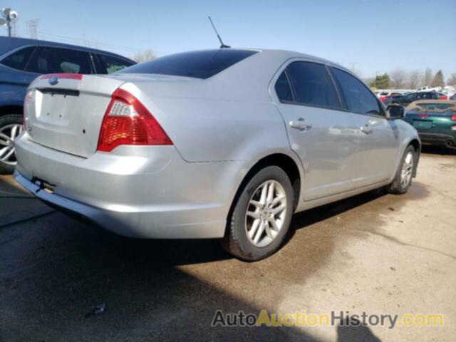 FORD FUSION S, 3FAHP0GA5CR239499