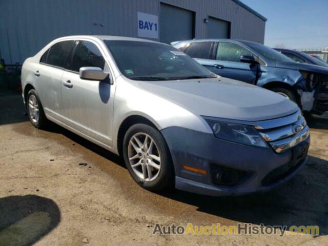 FORD FUSION S, 3FAHP0GA5CR239499