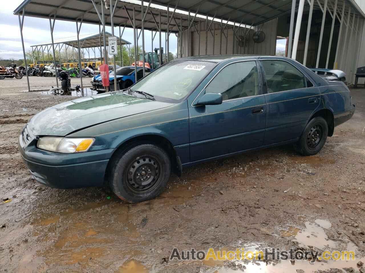 TOYOTA CAMRY CE, 4T1BG22K3VU761440