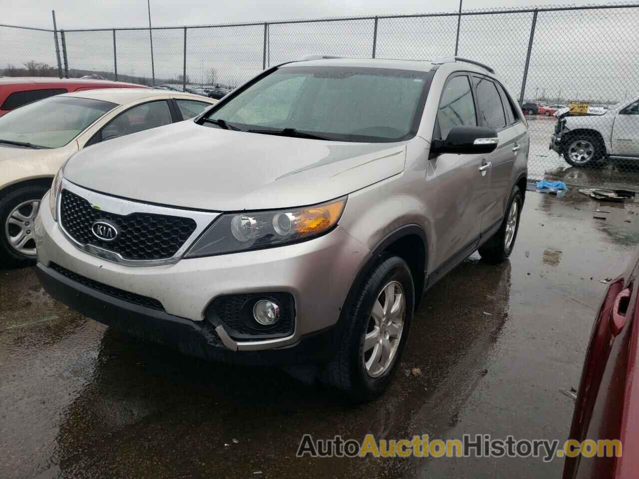 KIA SORENTO LX, 5XYKT3A61DG396461