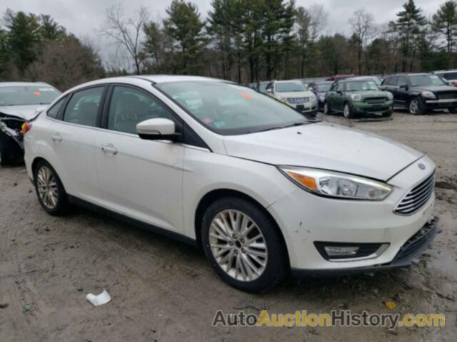 FORD FOCUS TITANIUM, 1FADP3J20JL323565