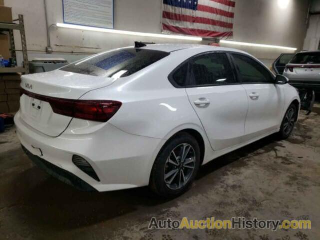 KIA FORTE LX, 3KPF24AD1PE545736