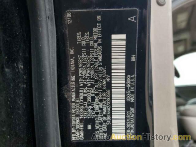 TOYOTA SEQUOIA SR5, 5TDBT44A27S283566