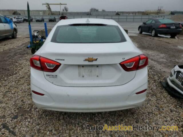 CHEVROLET CRUZE LT, 1G1BE5SM5J7190354