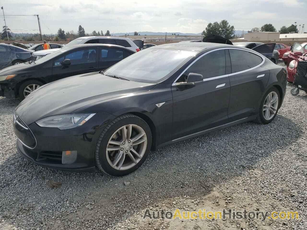 TESLA MODEL S 70D, 5YJSA1S23FF094864