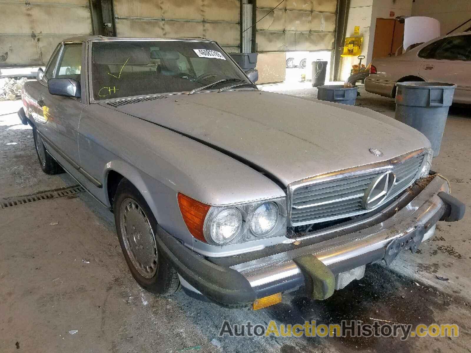 1988 MERCEDES-BENZ 560 SL, WDBBA48D9JA080283