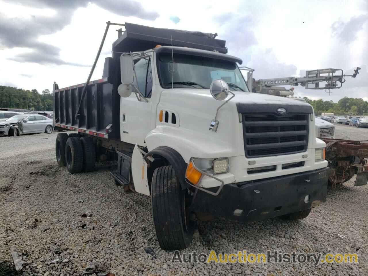 2001 STERLING TRUCK ALL MODELS 8500, 2FZNBJCB01AH48682