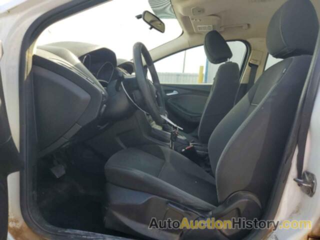 FORD FOCUS SE, 1FADP3F26EL436421