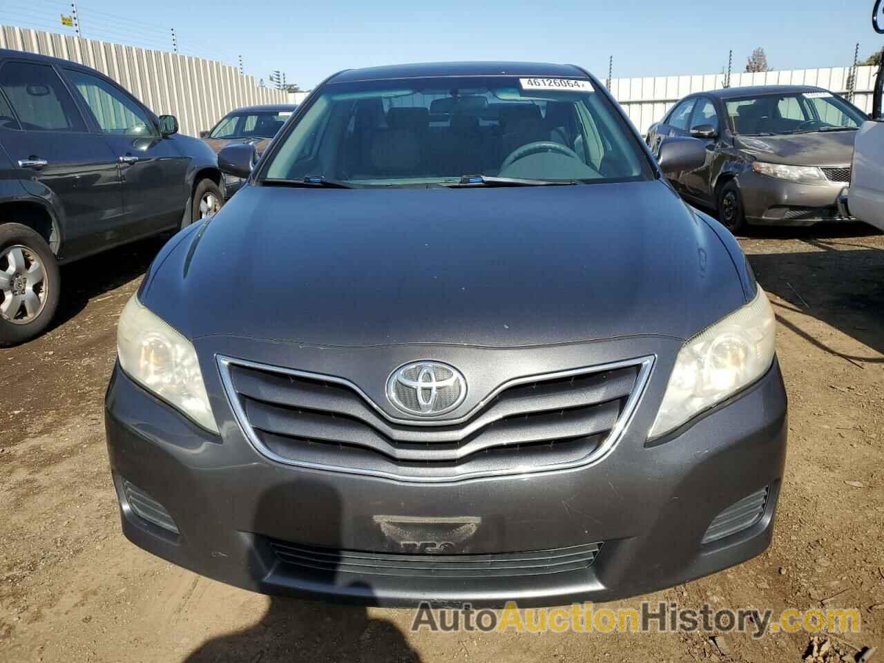 TOYOTA CAMRY BASE, 4T4BF3EK5BR136107