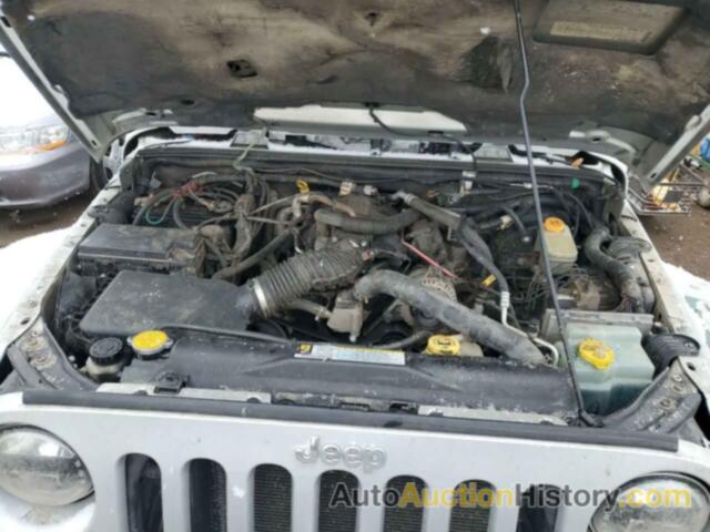 JEEP WRANGLER SAHARA, 1J4GA59118L640887