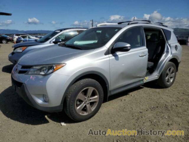 TOYOTA RAV4 XLE, JTMWFREV3FJ049956