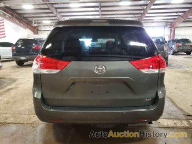 TOYOTA All Models XLE, 5TDYK3DC5DS358054