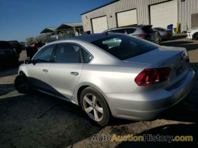 VOLKSWAGEN PASSAT S, 1VWAS7A30EC027475