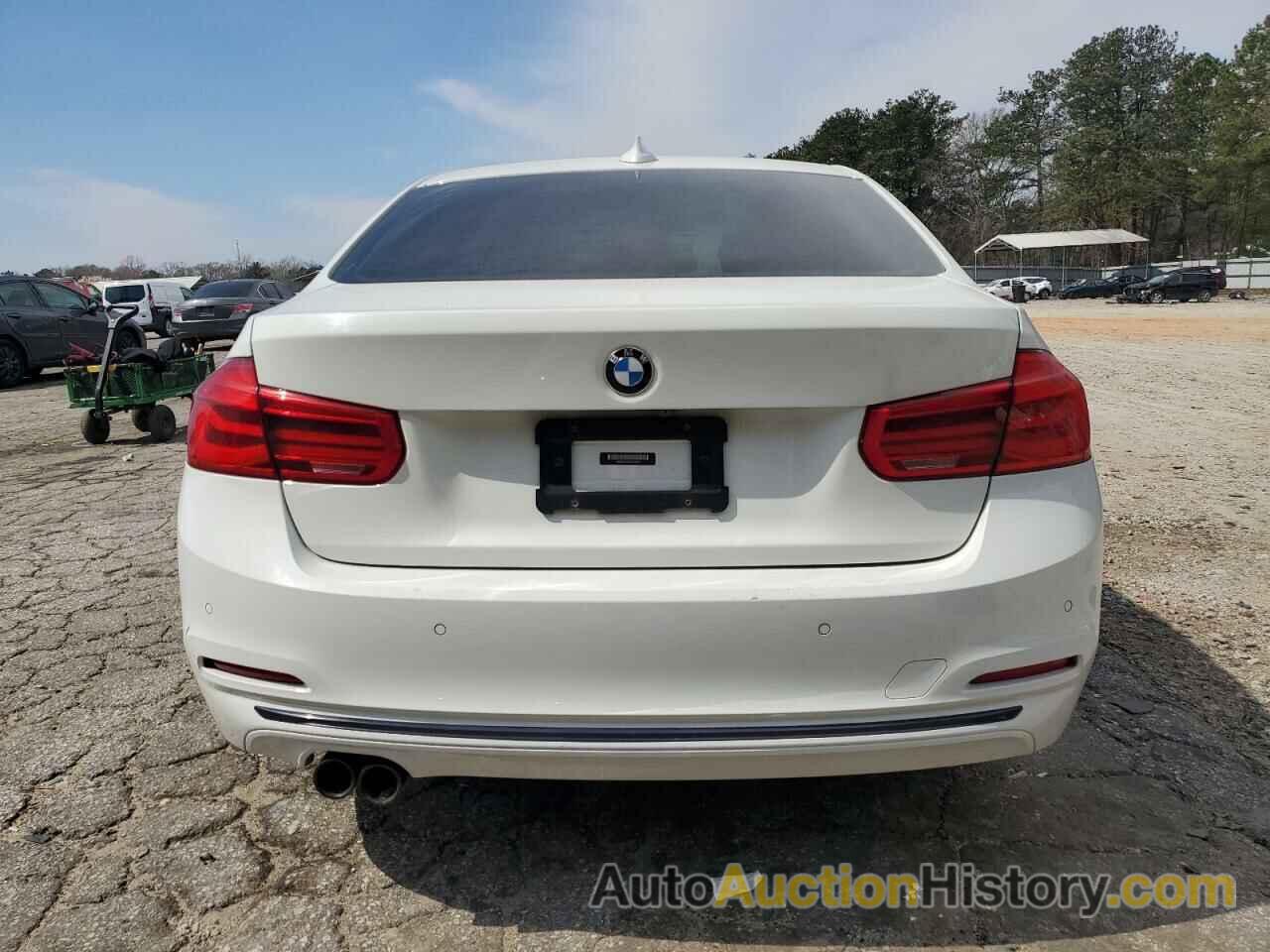 BMW 3 SERIES, WBA8E1C35HA159275