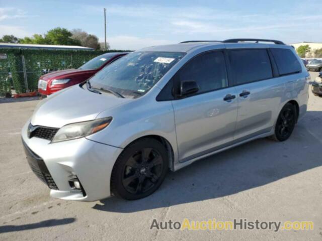 TOYOTA SIENNA SE, 5TDXZ3DCXLS051128