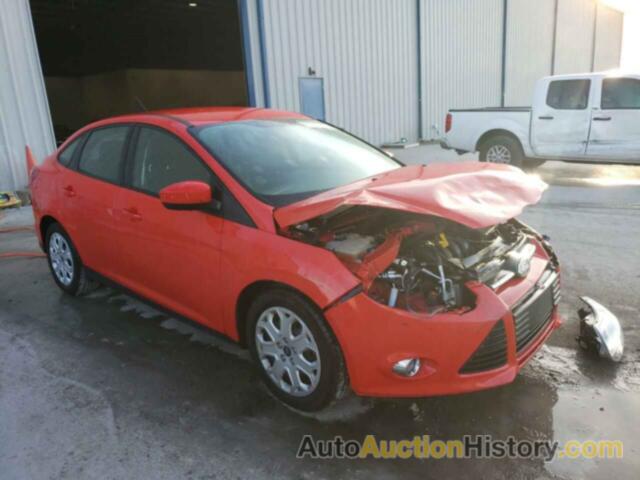 FORD FOCUS SE, 1FAHP3F28CL260647