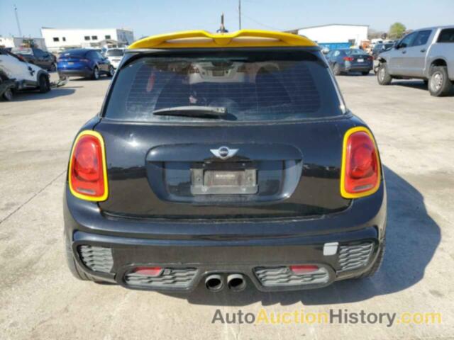 MINI COOPER JOHN COOPER WORKS, WMWXM9C54FT997331