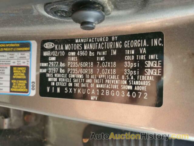 KIA SORENTO EX, 5XYKUCA12BG034072