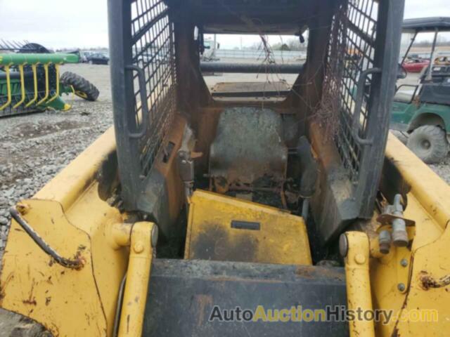 JOHN DEERE SKIDSTEER, T0322TB137283