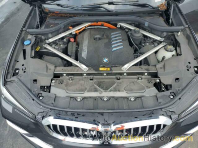 BMW X5 XDRIVE45E, 5UXTA6C05N9L99448