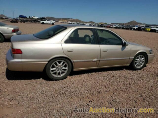 TOYOTA CAMRY LE, JT2BF28K8Y0273734