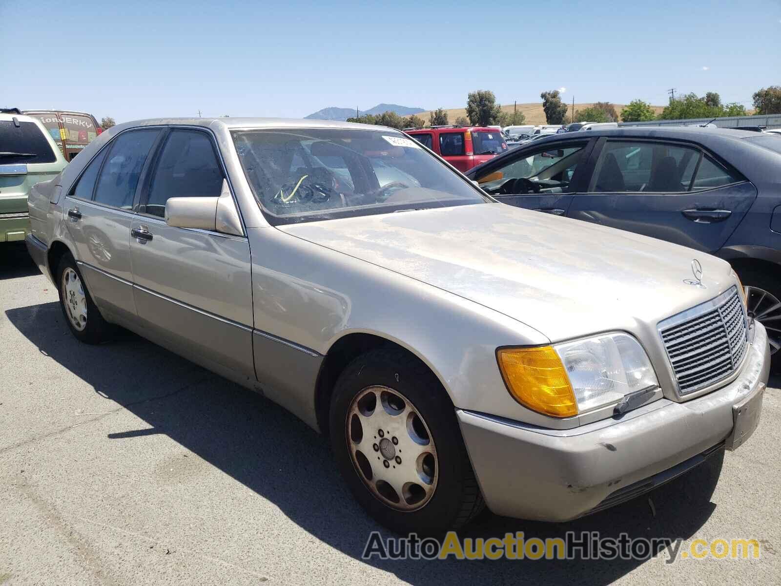 1992 MERCEDES-BENZ S CLASS SE, WDBGA32EXNA020925