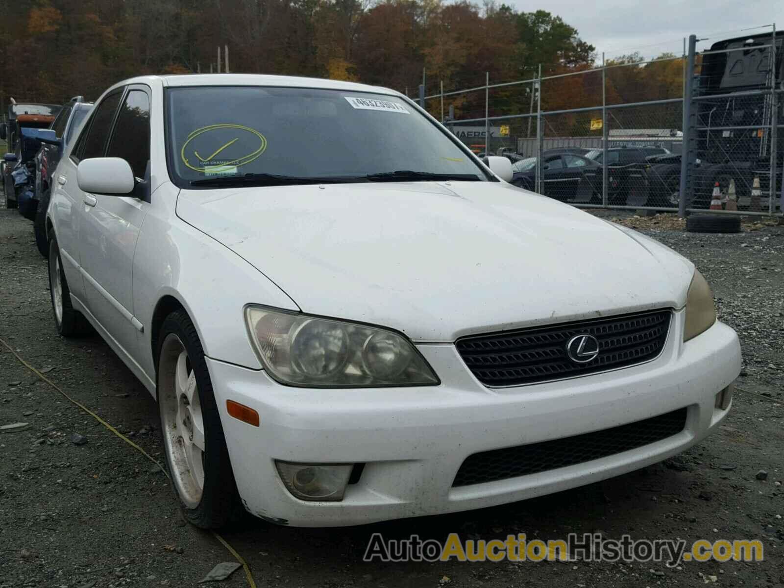 2002 LEXUS IS 300, JTHBD192620057540