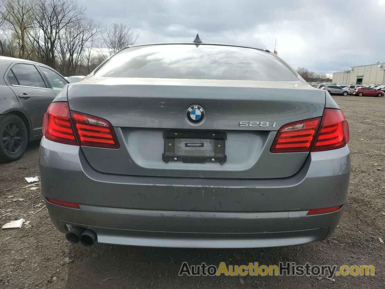 BMW 5 SERIES XI, WBAXH5C54CDW03328