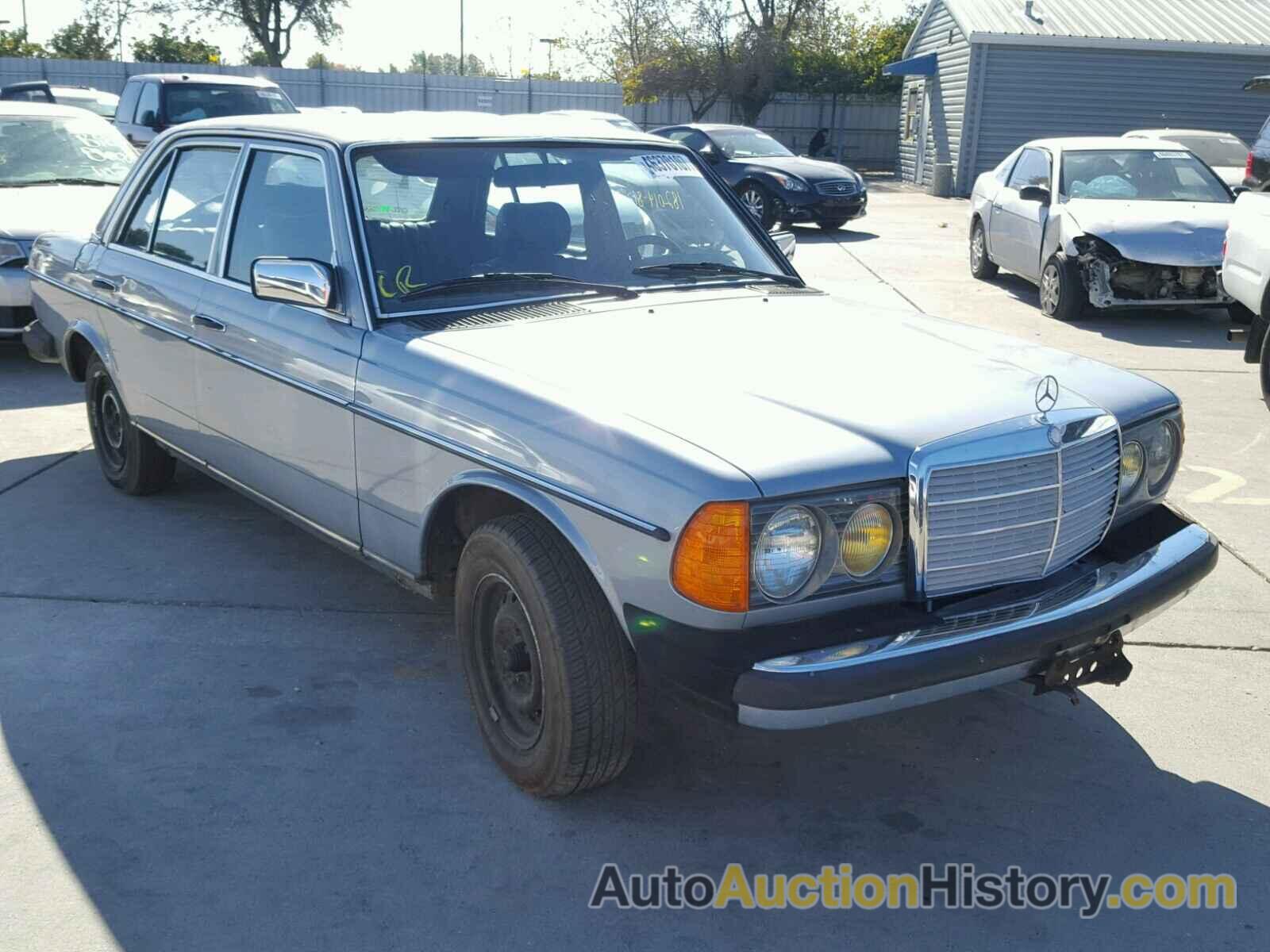 1981 MERCEDES-BENZ 240 D, WDBAB23A4BB261748