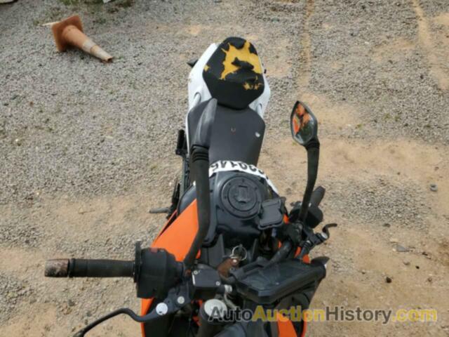 KTM MOTORCYCLE DUKE, MD2JPJ403KC208899