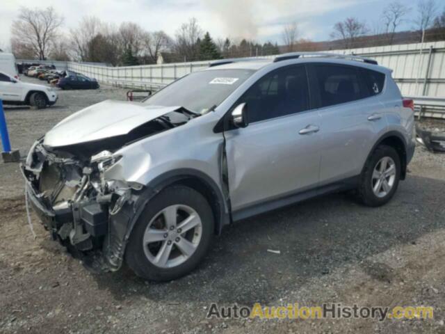 TOYOTA RAV4 XLE, 2T3RFREV8DW020545