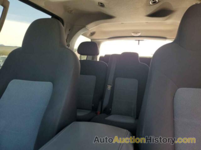 FORD EXPEDITION XLT, 1FMPU15575LA01497