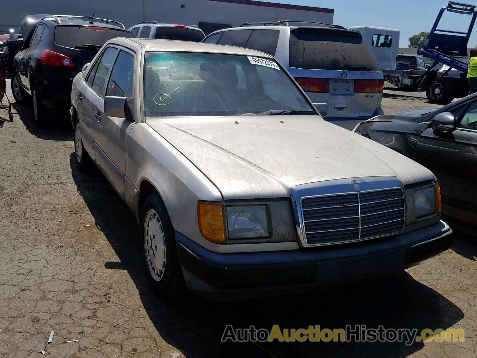 1992 MERCEDES-BENZ 300 E 2.6, WDBEA26D7NB696214