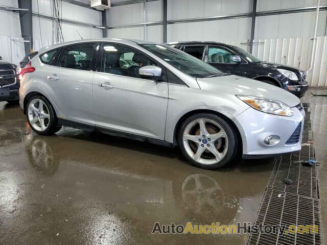 FORD FOCUS TITANIUM, 1FAHP3N26CL313685