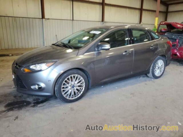 FORD FOCUS TITANIUM, 1FADP3J28DL103739